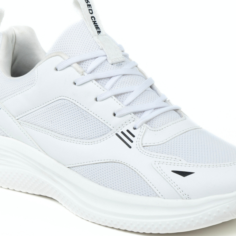 Red Chief Sports Shoes for Men in India – Redchief