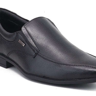 RED CHIEF Black Leather Formal Shoes for Men RCE2115 001
