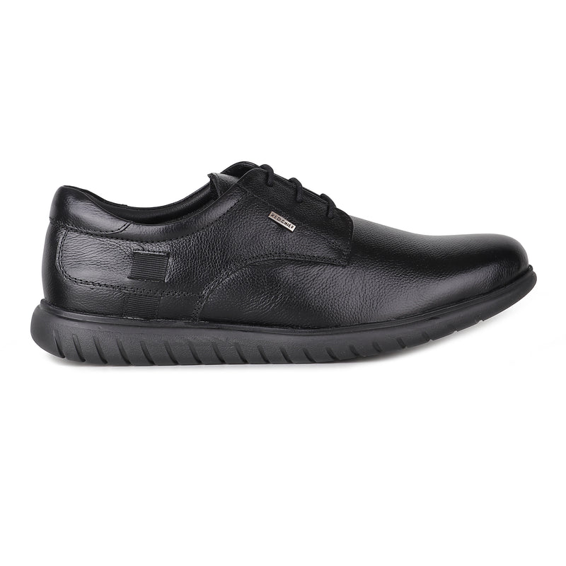 RED CHIEF Black Leather Casual Shoes for Men RC25021 001