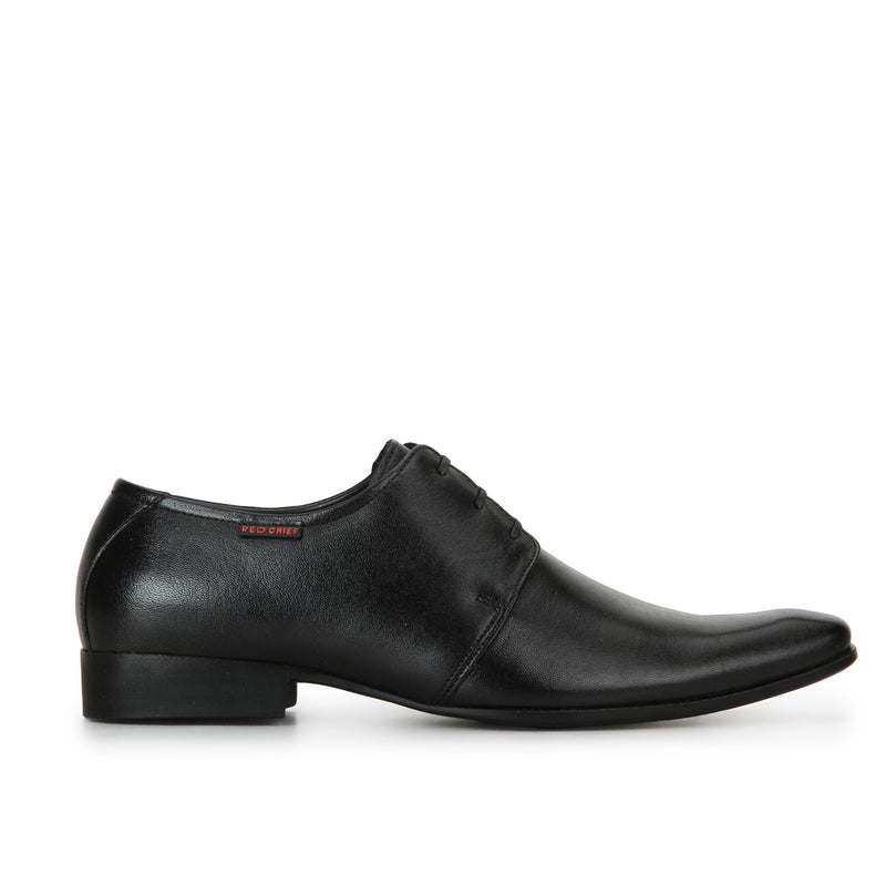 RED CHIEF Black Leather Formal Shoes for Men RC3532 001