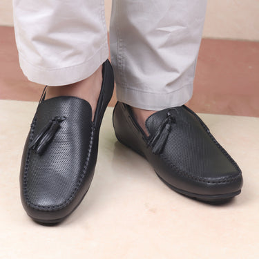 Red Chief Black Formal Loafer Shoes for Men RC3617 001